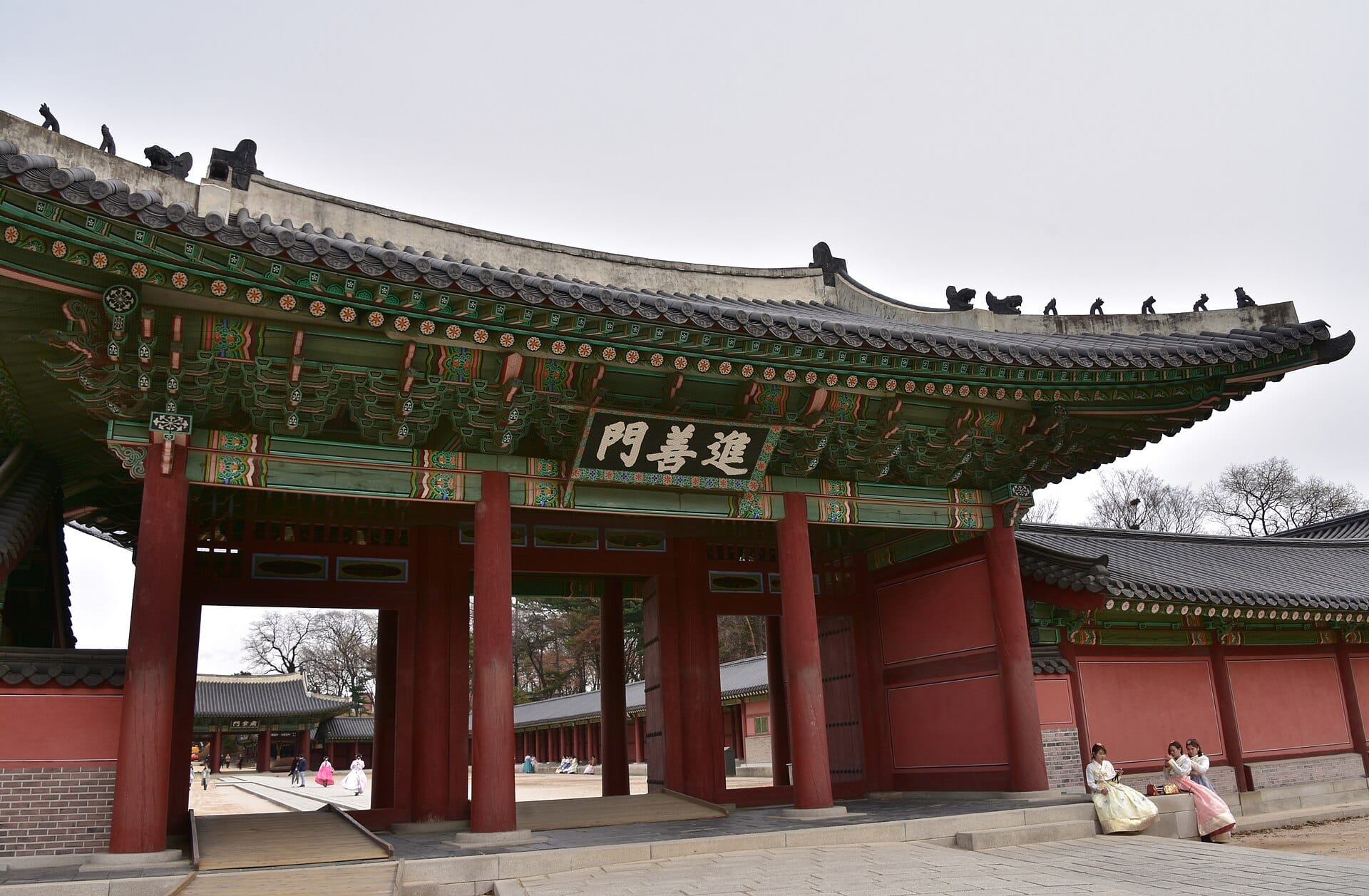 7-Day Korea Itinerary: Seoul, Busan & Beyond (2026) A pavilion at Changdeokgung Palace in Seoul