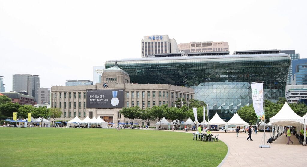 Seoul City Hall Just Opened a Free Sky Observatory (July 2026) Exterior of Seoul City Hall, the building that just opened its west-wing Sky Observatory to the public