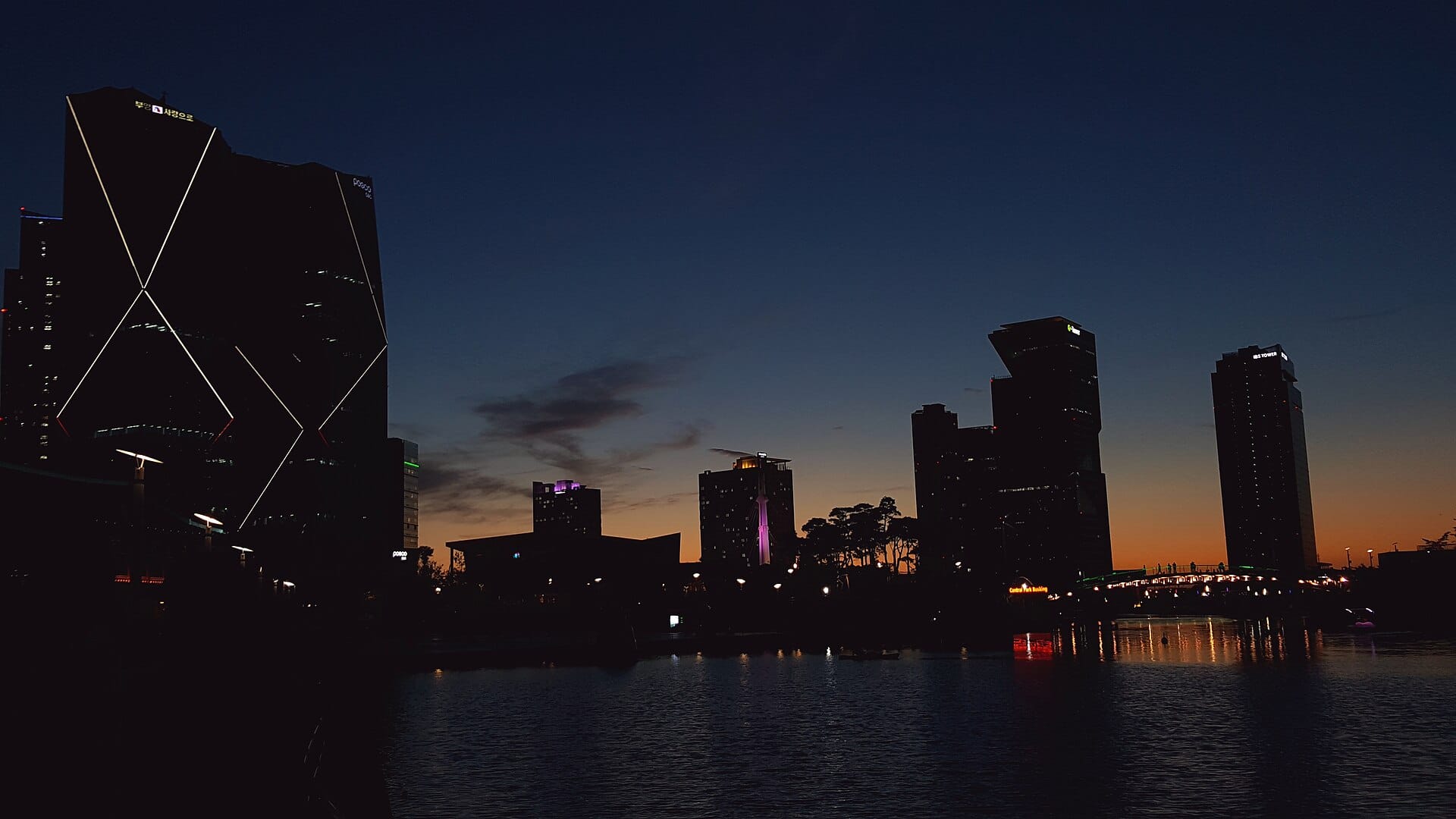 Songdo Central Park at night, near the Songdo Moonlight Festival Park where the Songdo Beer Festival is held