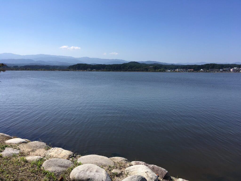 Where to Stay in Gangneung: Best Areas & Hotels for Every Trip (2026) Gyeongpo Lake in Gangneung, the lagoon just behind Gyeongpo Beach on Korea's East Sea coast