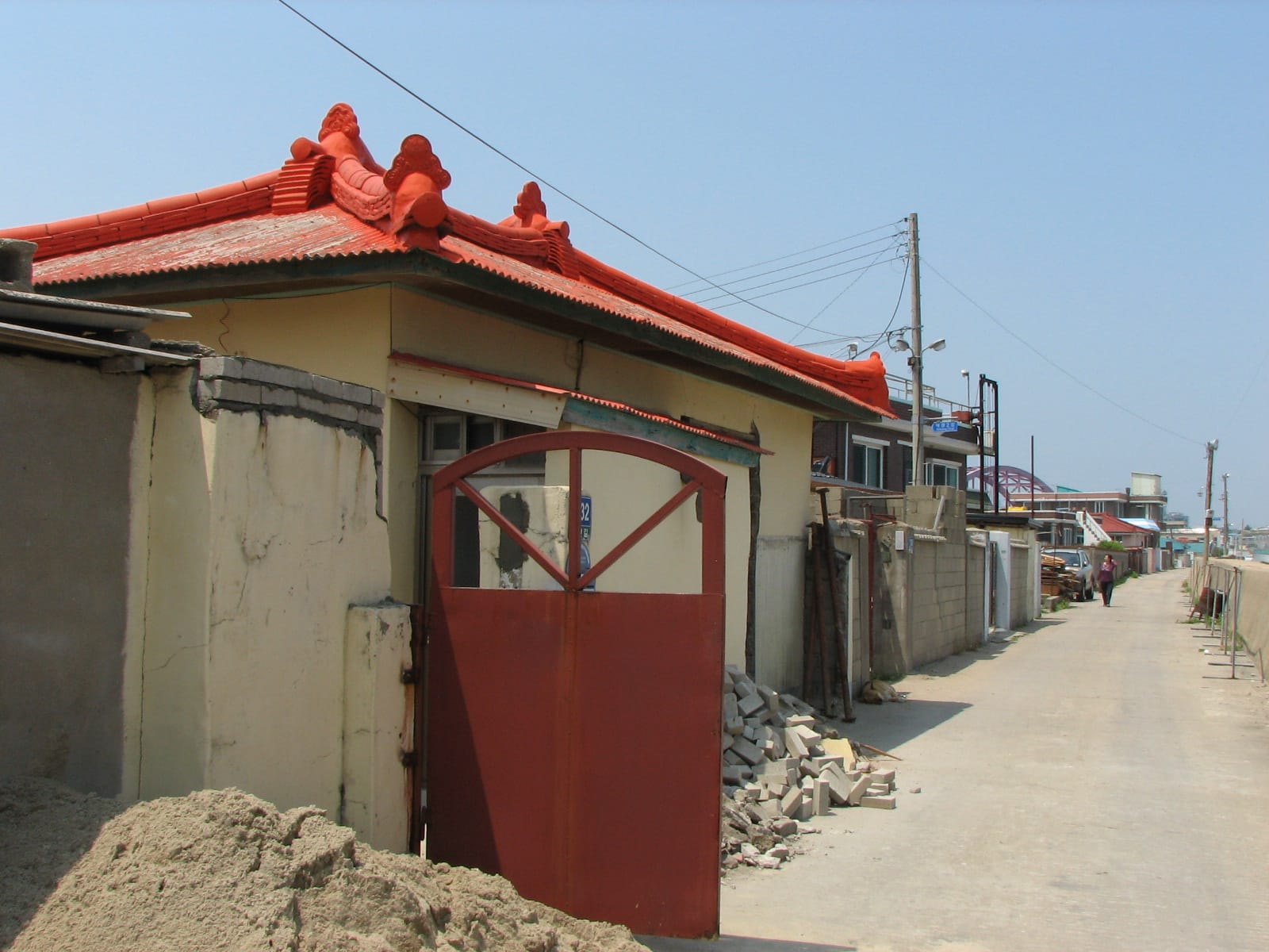 Abai Village on the Cheongchoho Lake channel in downtown Sokcho, reached by a hand-pulled ferry