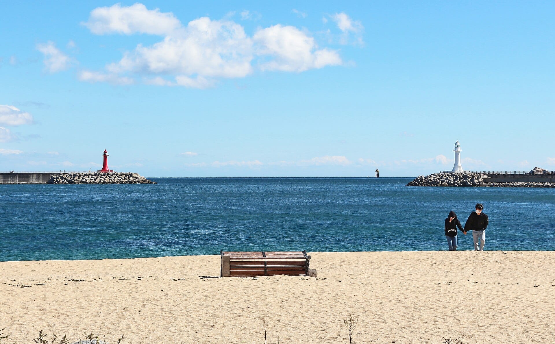 Lighthouses on the harbor breakwater in Sokcho, the East Sea coastal city that's the gateway to Seoraksan National Park