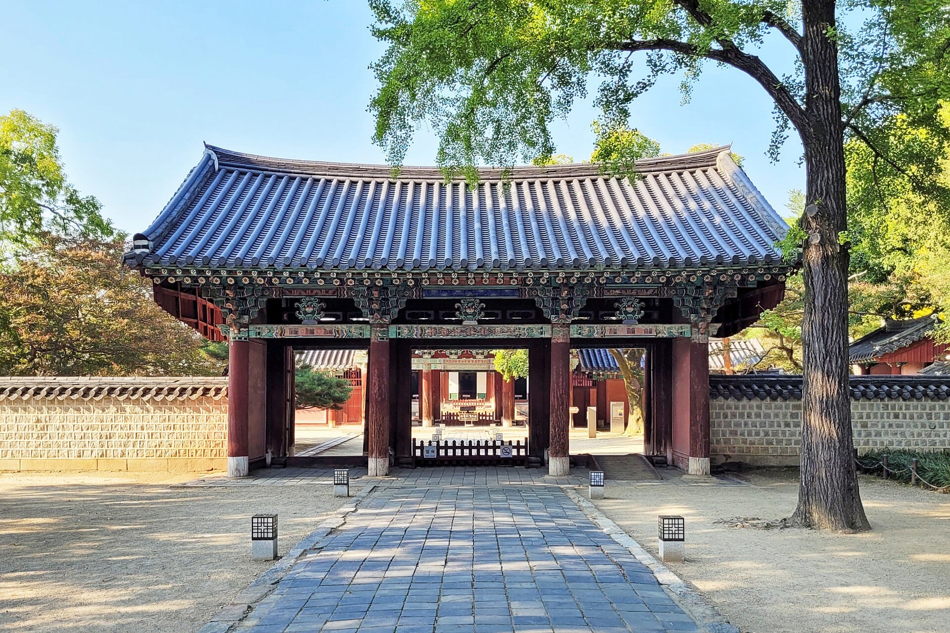 Jeonju Travel Guide: Hanok Village, Bibimbap & Korea's Food Capital (2026) Gyeonggijeon Shrine, the royal portrait hall at the heart of Jeonju Hanok Village
