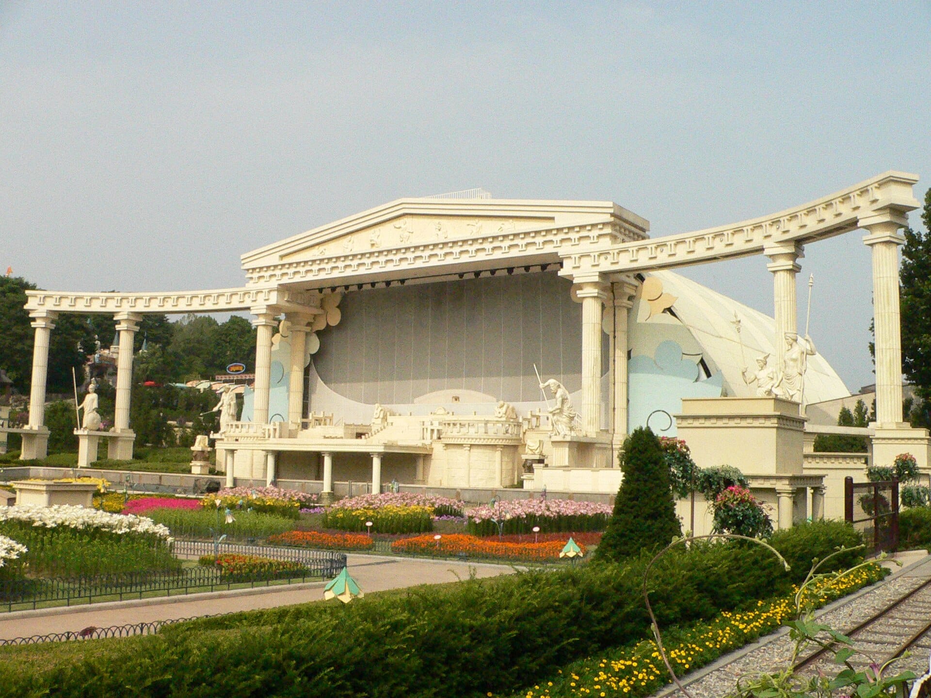 A themed zone at Everland, the theme park near Seoul running the Blood City Zero fall horror festival in 2026