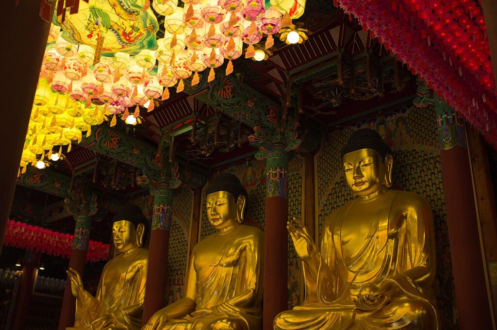 Jogyesa Temple in central Seoul, next to the Insadong temple food restaurants